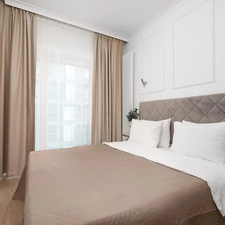 Close-urban Chic - Luxury At Mennica *