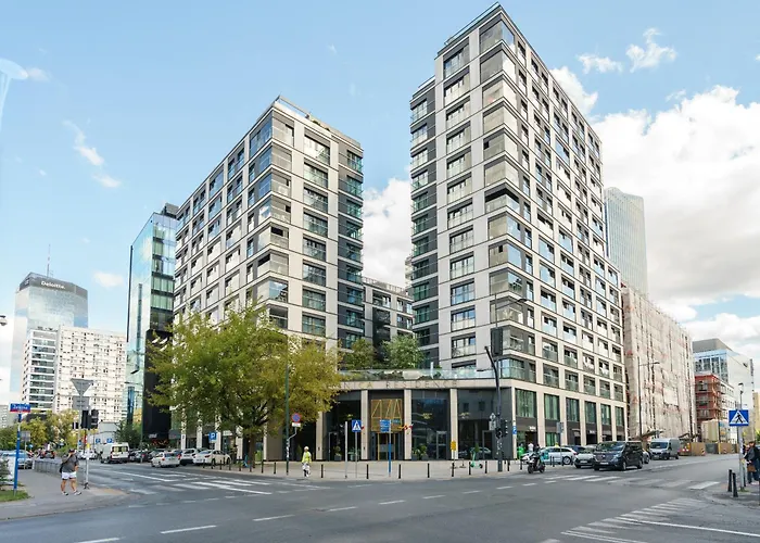 Close-urban Chic - Luxury At Mennica * وارسو